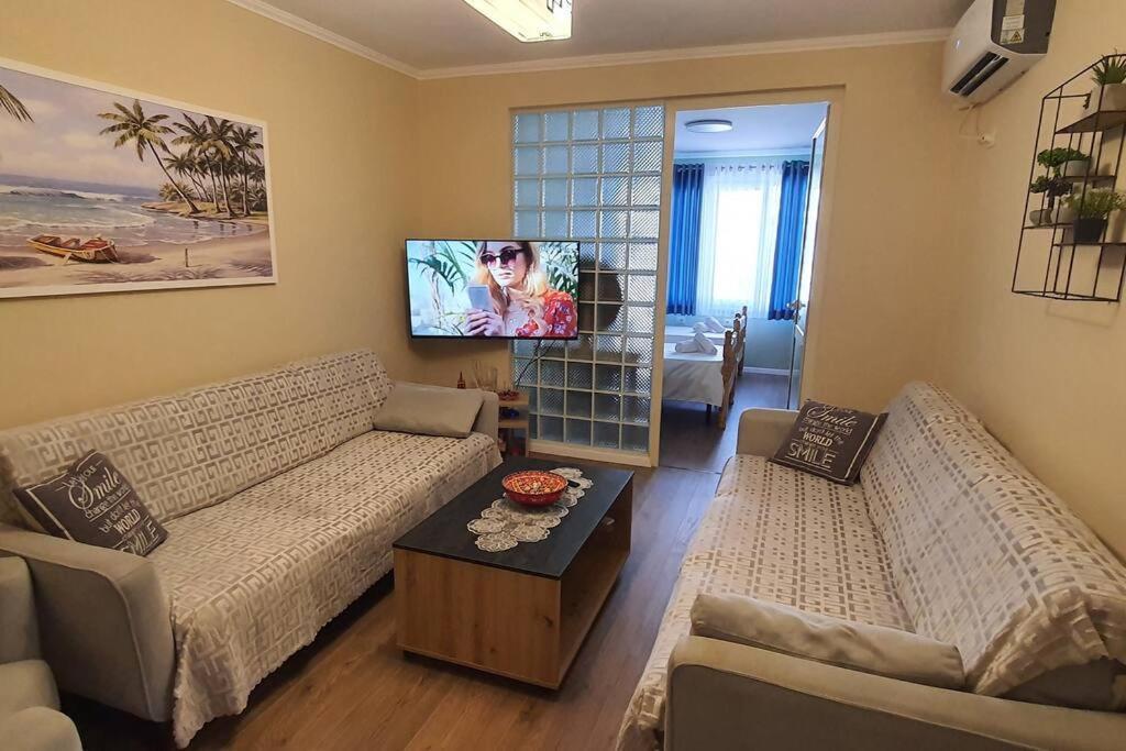 Center Apartment Tirana Exterior foto